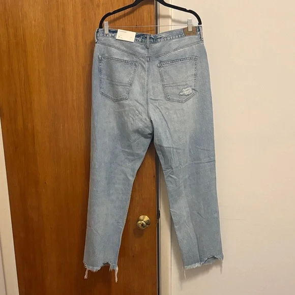 American Eagle Outfitters Light Blue Distressed Boyfriend Jeans 16T - Picture 7 of 7